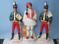 762 · 3 ADVERTISING FIGURES - OUZO &