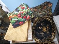 BOX OF ASSORTED SETS OF PLACE