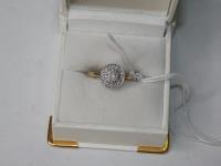843 · 9CT GOLD & DIAMOND SET ILLUSIO