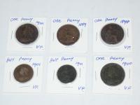 929 · ASSORTED ENGLISH PENNIES & HAL