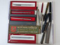 950 · COLLECTION OF ASSORTED FOUNTAI