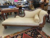 1081 · CEDAR VELVET UPHOLSTERED SINGL
