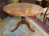1087 · CEDAR PEDESTAL BREAKFAST TABLE