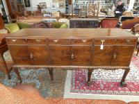 1097 · A FIGURED MAHOGANY CLAW FOOT S
