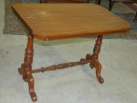 1112 · PINE STRETCHER BASE SIDE TABLE