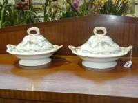 1122 · PAIR OF VICTORIAN PORCELAIN TU