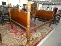 1154 · CEDAR DOUBLE BED WITH RAILS &