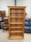 1260 · OAK ADJUSTABLE BOOKCASE H-188