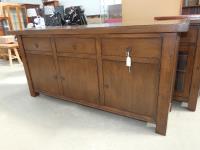 1341 · MODERN OAK SIDEBOARD 3 DRAWER,