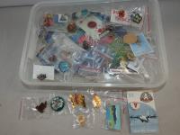 COLLECTION OF VARIOUS BADGES