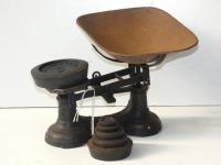 1579 · CAST IRON SCALES & WEIGHTS