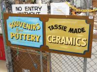 SOUVENIRS & POTTERY SIGN H-45