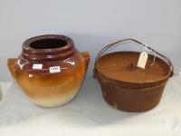 CAST IRON CAMP OVEN & BREAD CR