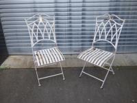 1741 · 2 METAL FOLDING CHAIRS