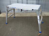 1751 · WERNER ALUMINIUM FOLDING PLATF