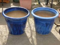 1777 · PAIR OF BLUE GLAZED PLANTERS H