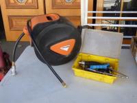 RETRACTABLE AIR HOSE AND REEL
