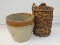 92 · WICKER CASED FLASK & AN UNLIDD