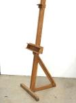 111 · LARGE ARTIST EASEL H-200 W-29