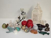 150 · BOX OF BIRD FIGURINES, GLAZED