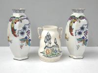 182 · 2 X 1920'S GARNITURE VASES & A