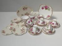 227 · BOX OF CHINA FEATURING ROSES