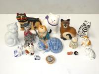 232 · ORNAMENTAL CAT FIGURINES
