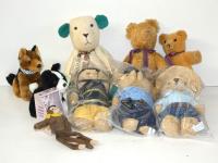 329 · BOX OF TEDDY BEARS & MOBO HORS