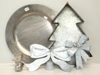 364 · TIN CHRISTMAS TREES, ROUND TRA