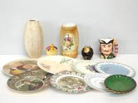 BOX OF ASSORTED CHINA PLATES E