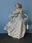 Large Lladro Figurine 'Young L