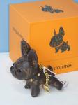 713 · LOUIS VUITTON FRENCH BULLDOG K