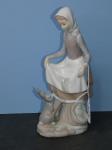Lladro Figurine 'Girl With Rab