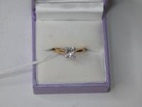 872 · 18CT YELLOW & WHITE GOLD PRINC