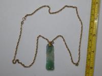 9ct Gold Chain With Carved Jad