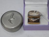 877 · SILVER & 18CT DESIGNER RING