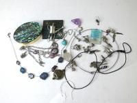 ASSORTED JEWELLERY, EARRINGS,