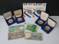 935 · ASSORTED ENGLISH MEDALLIONS PL