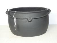 1414 · CLARKE & CO. 6 GALLON CAST IRO