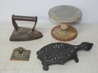 1427 · FLAT IRON, TRIVET ETC