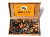 1462 · CIGAR BOX WITH POLISHED STONES