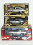1516 · 3 JAMES BOND 007 MODEL CARS