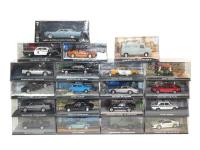 1524 · 2 TRAYS OF JAMES BOND 007 MODE