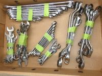 1629 · TRAY WITH VARIOUS SPANNER SETS
