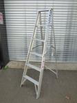 1683 · BAILEY METAL STEP LADDER