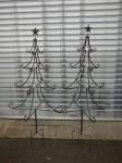 1692 · 2 METAL GARDEN ORNAMENT XMAS T