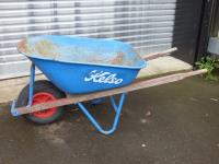 1766 · BLUE KELSO METAL TUB WHEELBARR