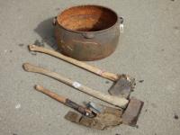 1776 · CAST IRON BOILER, 2 AXES & A S