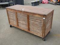 1807 · PORTABLE SLATTED TIMBER LIFT T