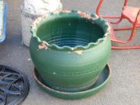 1846 · GREEN PAINTED TERRACOTTA PLANT